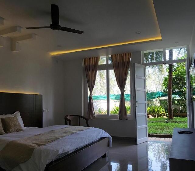 带大床的标准间, Mazra Retreat, Coorg Kushālnagar