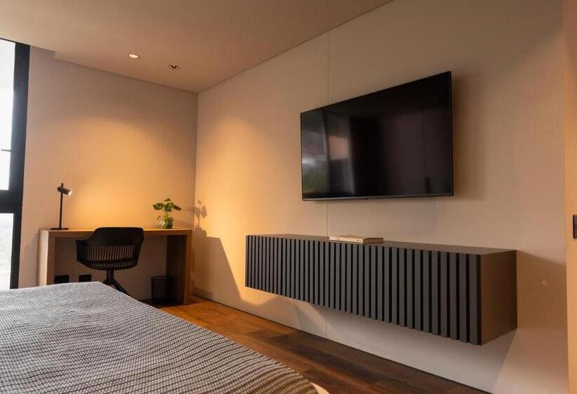 ２ベッドルームアパートメント, Kiin Living  Child Free Coliving
