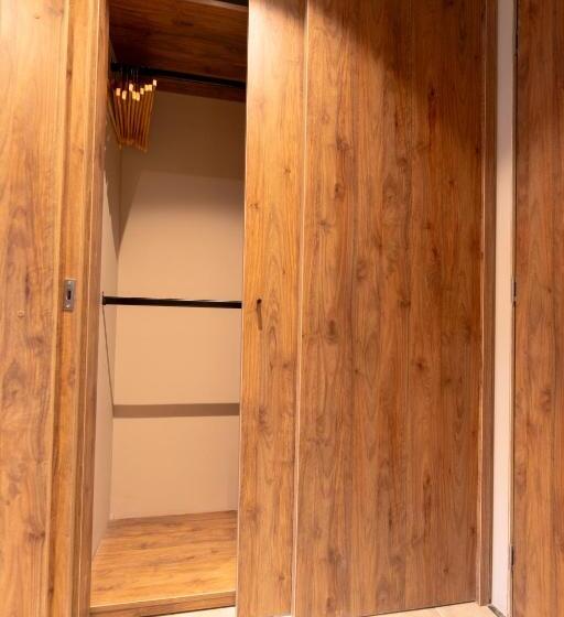 ２ベッドルームアパートメント, Kiin Living  Child Free Coliving