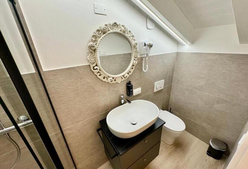 标准间, Camerini Guest House