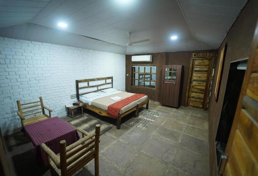 Номер Deluxe Кровать Кинг, Wild Woods Tiger Resort