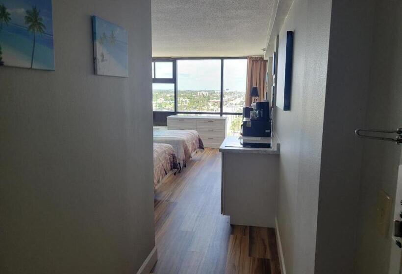 Студия Стандарт Вид на Море, Beautiful Oceanview Condo With 75 Inch Tv