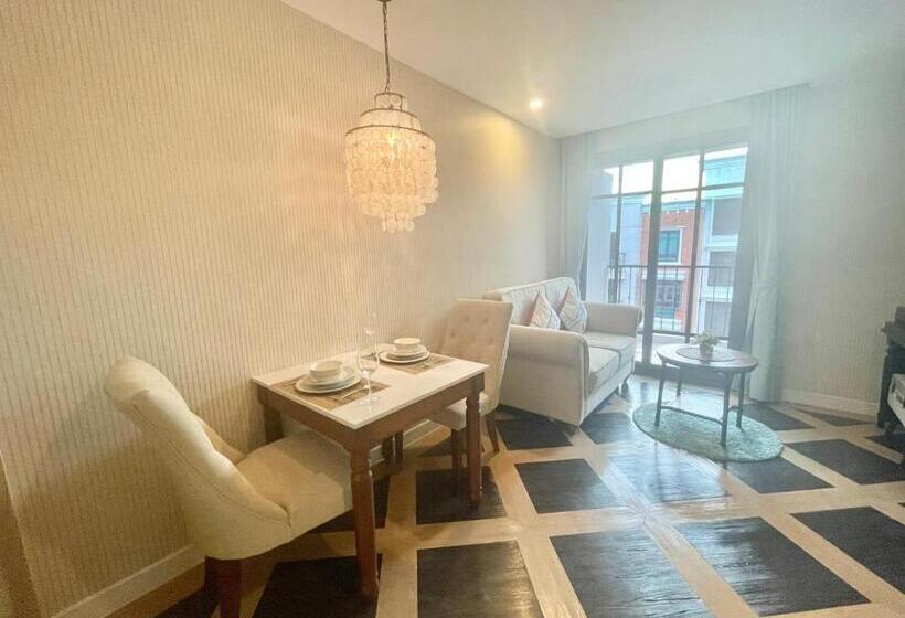 سوئیت با بالکن, Espana Condo Jomtien By Aey