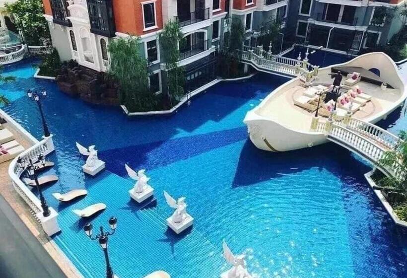 سوئیت با بالکن, Espana Condo Jomtien By Aey