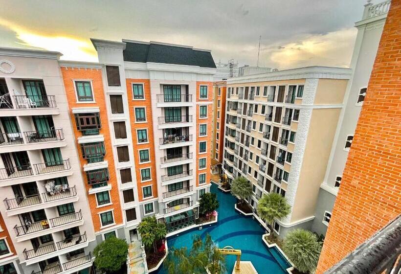 سوئیت با بالکن, Espana Condo Jomtien By Aey