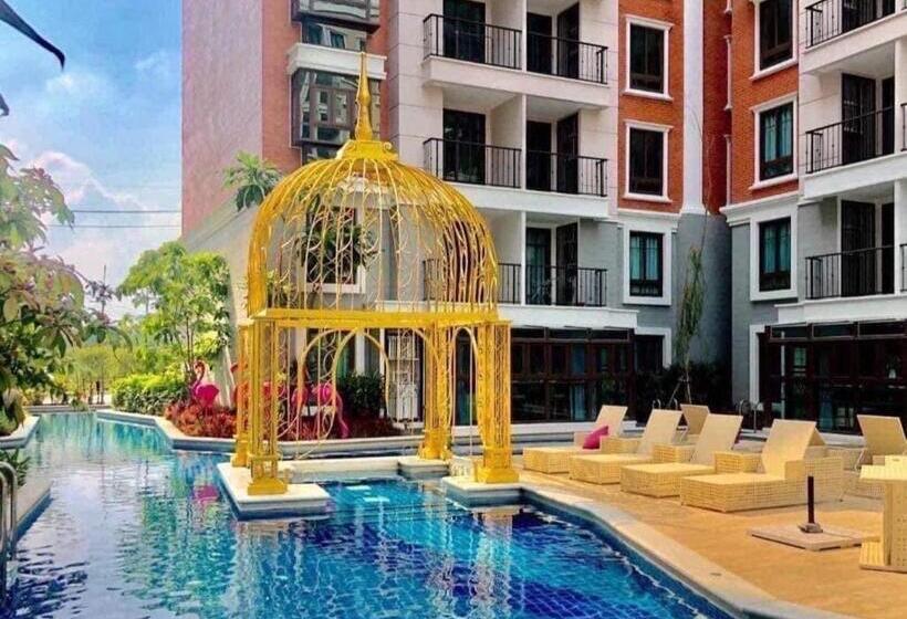 سوئیت با بالکن, Espana Condo Jomtien By Aey