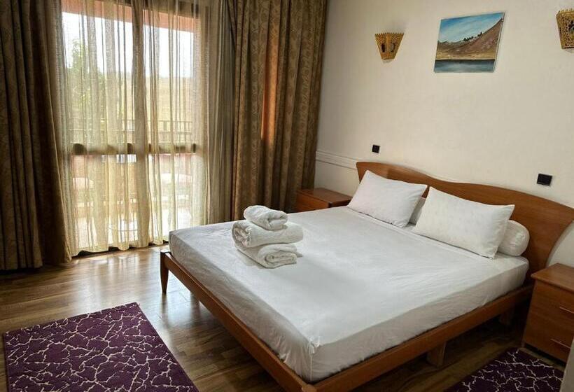 Quarto Estandar Vista Piscina, Amrouss Touristic Darmaroc