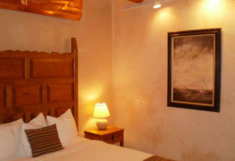 Номер Стандарт, Guadalupe Inn