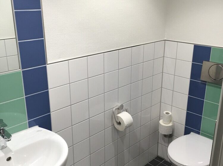 家庭间, Jugendherberge Aachen