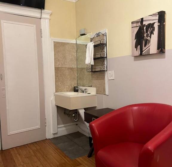 Quarto Estandar Individual, Luz