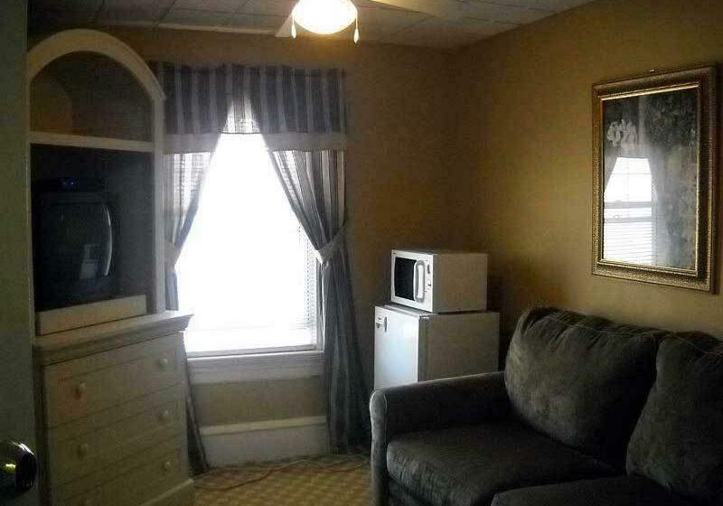 스위트, Ocean Manor 1100 Inn