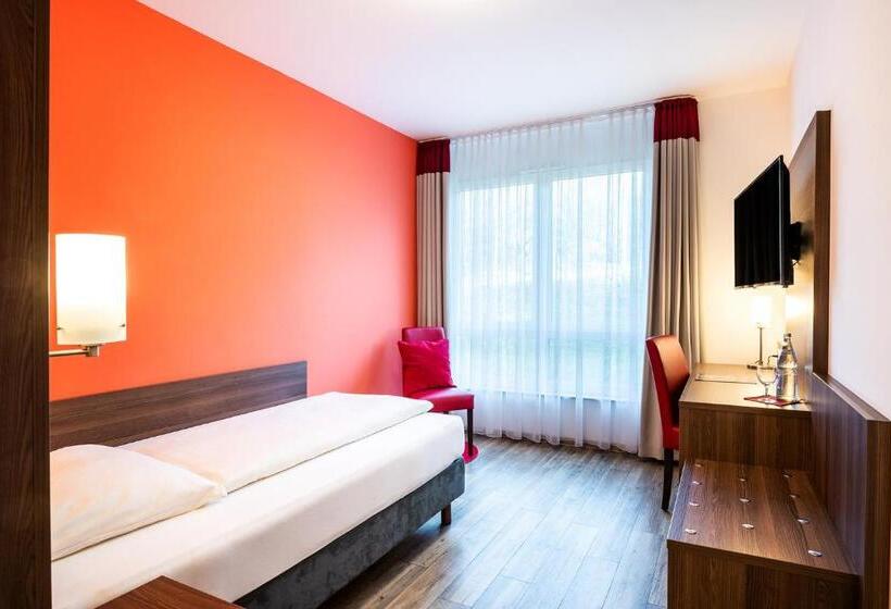 Quarto Estandar Individual, Schroeders Wein Style