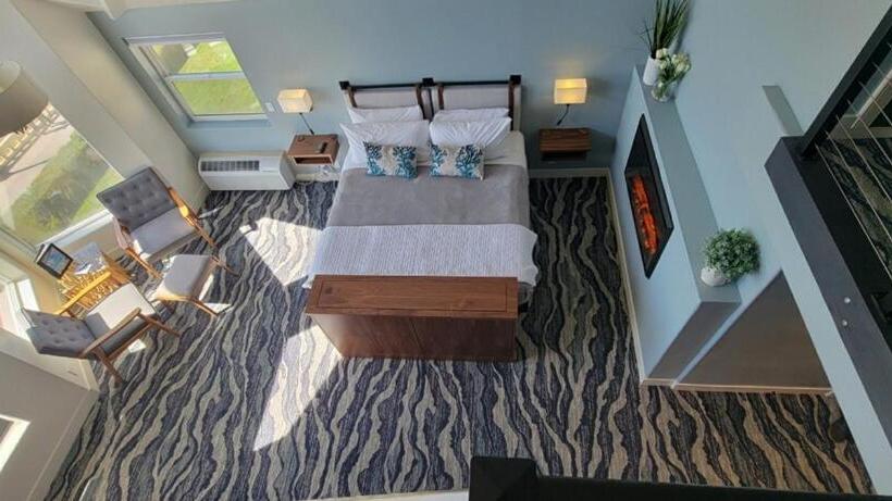 Люкс Deluxe Вид на Море, The Seaside Oceanfront Inn