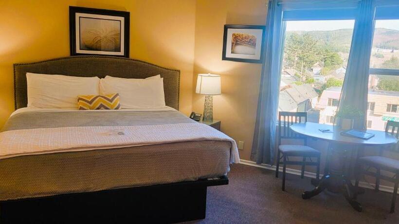 Стандартный Номер Кровать Кинг, The Seaside Oceanfront Inn