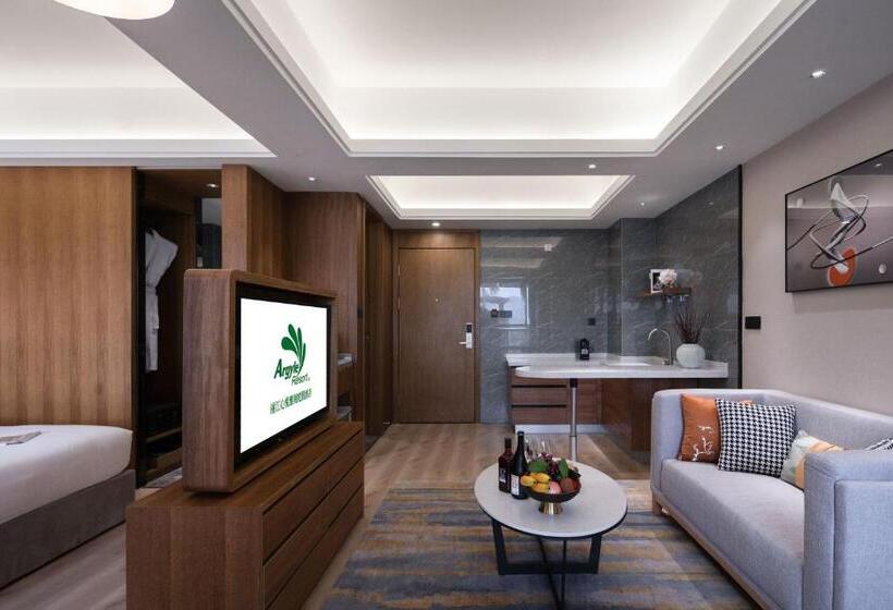 جناح مطلّ علي الجبل, Argyle Resort Lijiang