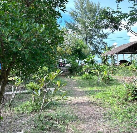 Номер Стандарт Вид на Сад, Neverland Beach Village Bungalows