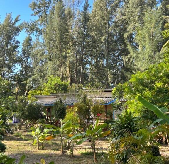Бунгало Стандарт Вид на Сад, Neverland Beach Village Bungalows