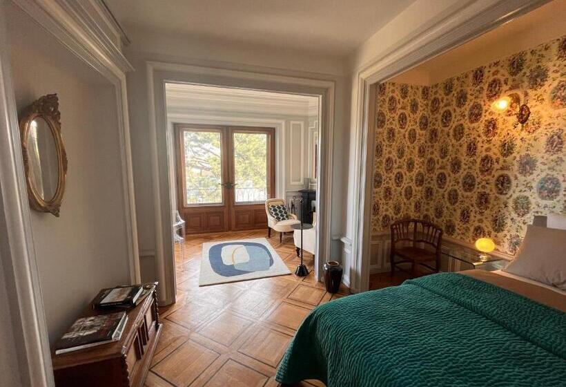Номер Deluxe, Le Faubourg 29