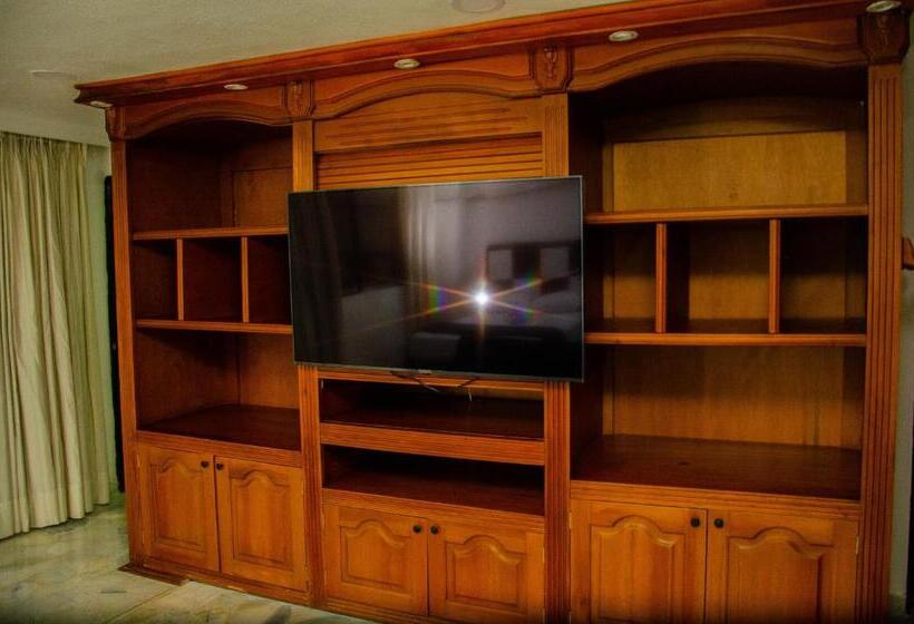 Семейный Номер, Casa Hotel Los Arboles