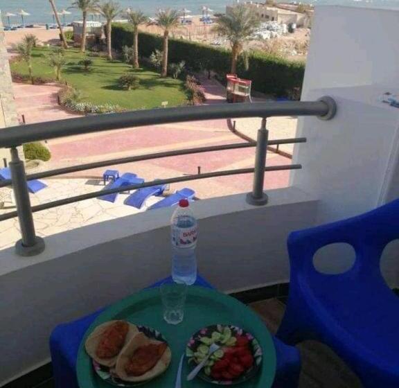 استودیوی استاندارد با چشم‌انداز دریا, Chalet Front The Beach