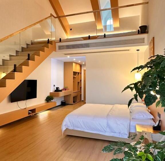 Семейный Номер Deluxe, Slowdown Hostel Wulong