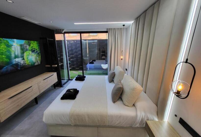 이그제큐티브 스위트, Suites Home Ruidera