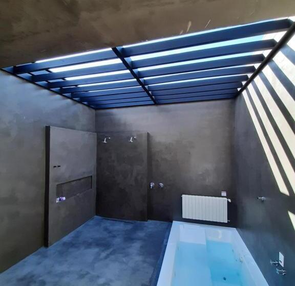 자쿠지 스위트, Luv Gardens Motel   Adults Only