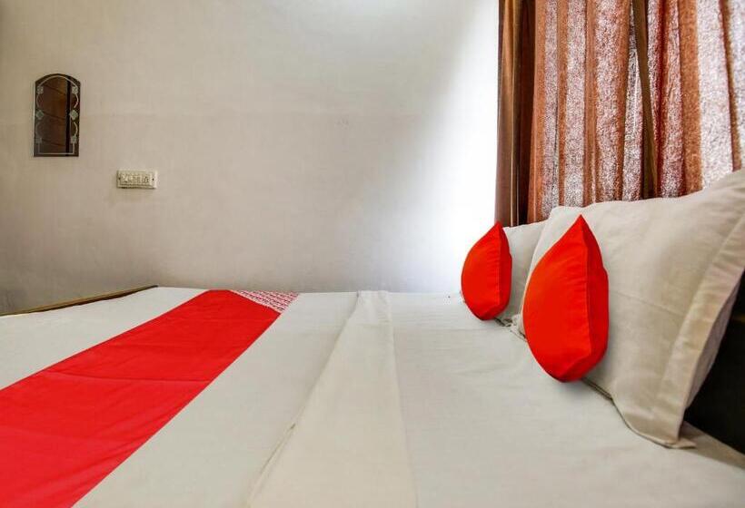 Трехместный Номер Классика, Oyo Hotel Sun Stone