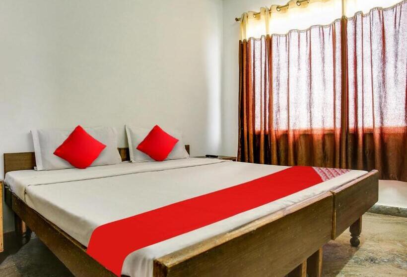 Трехместный Номер Классика, Oyo Hotel Sun Stone