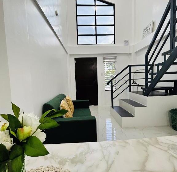 آپارتمان 1 خوابه با چشم‌انداز استخر, Concetta Tourist Inn