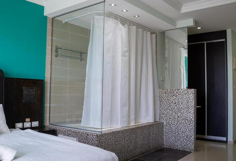 Triple Room Sea View, Marina Beach