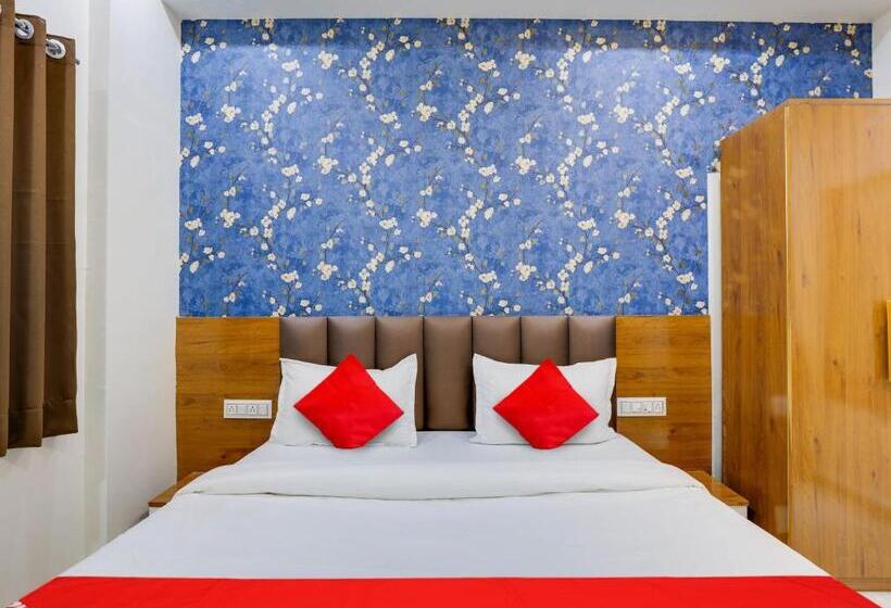 Трехместный Номер Классика, Oyo Flagship Hotel Vasundhara