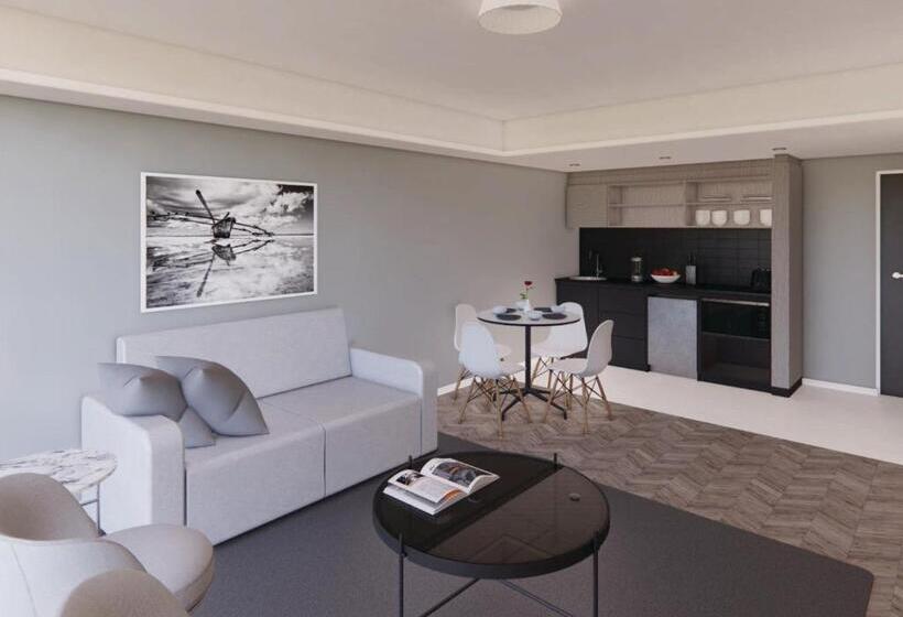 Президентский Люкс, Coastlands Skye Hotel, Ridgeside, Umhlanga