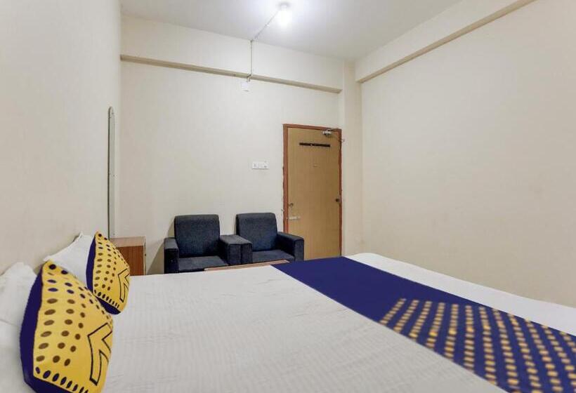 三人经典房间, Spot On Mountain View Lodge And Guest House