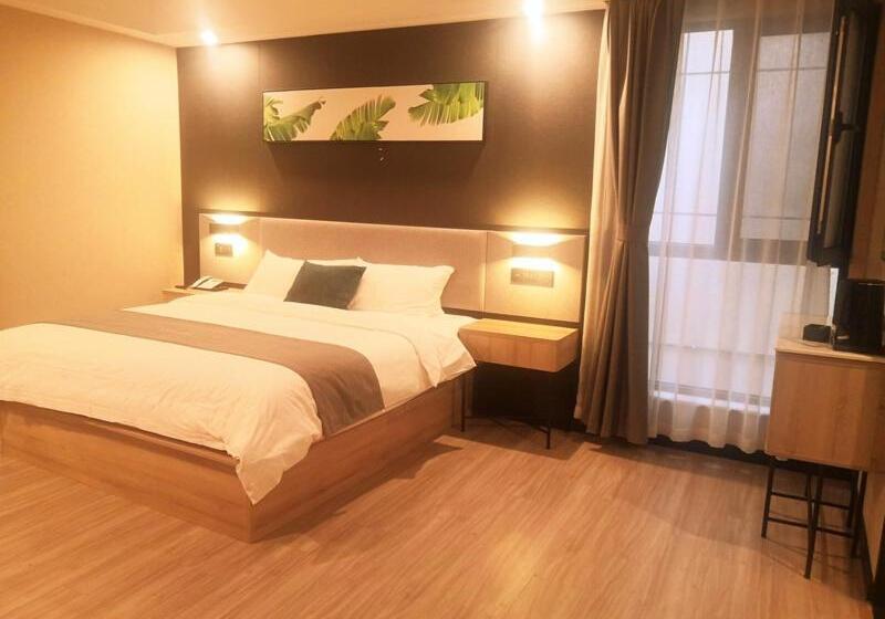 Номер Superior, Thank Inn Zaozhuang Tengzhou Jinghe Road Zhenai Mall