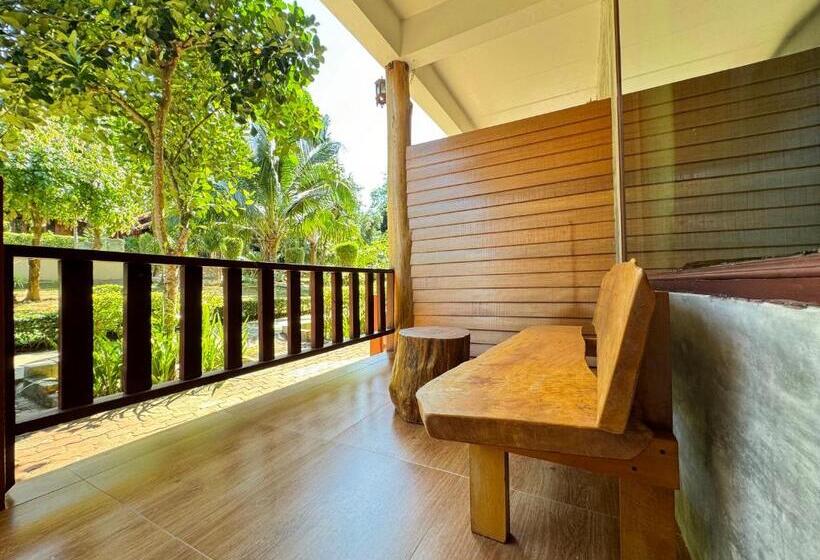 ガーデンビュースタンダードルーム, Samed Garden Resort