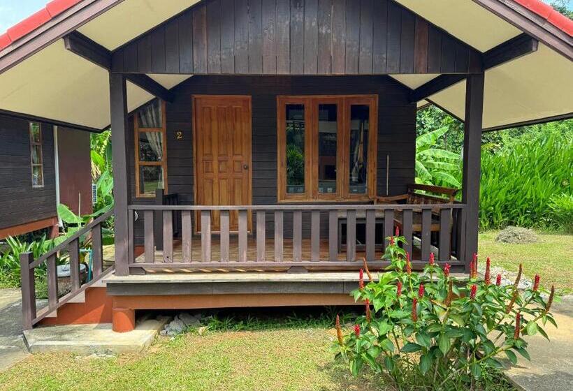 キャビン, Samed Garden Resort