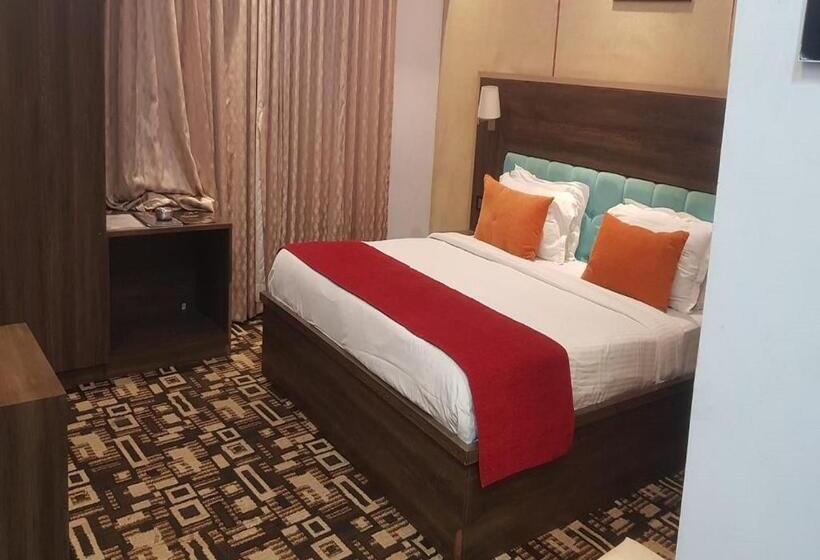 Номер Deluxe, Shaan Best Hotel & Lounge In Kharagpur