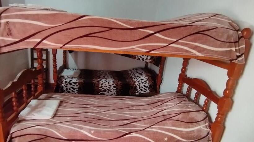 חדר סטנדרט לארבעה, Hostal Mamacoca