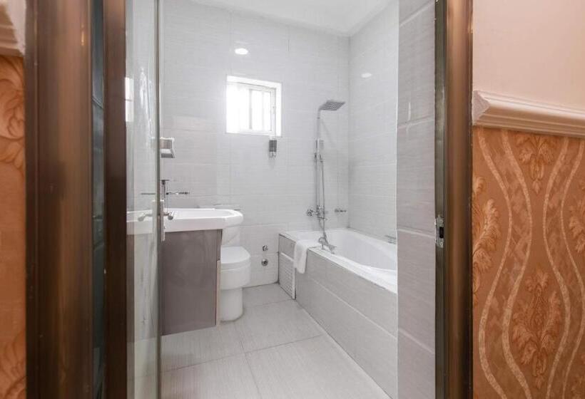 Номер Deluxe, Ag Hotel And Suites