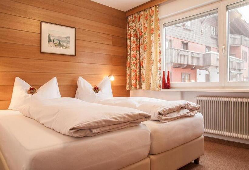 Apartamento 1 Dormitório, Appartementhaus Battisti