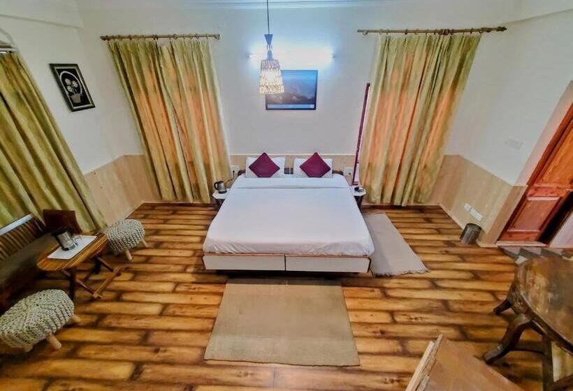 Номер Стандарт, Cedar Cottage