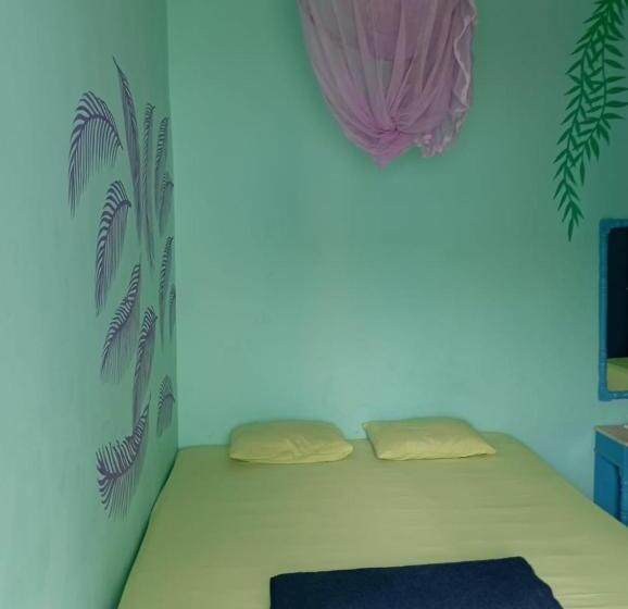 اتاق استاندارد, Blue Bird Village
