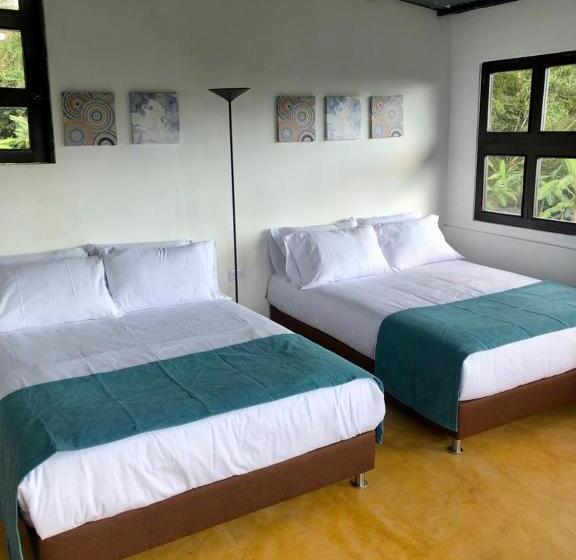 Quarto Familiar, La Santísima   La Mesa Eco Finca