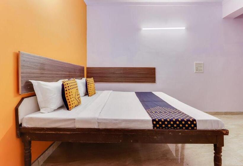 Трехместный Номер Классика, Oyo Flagship Hotel Bhaskar