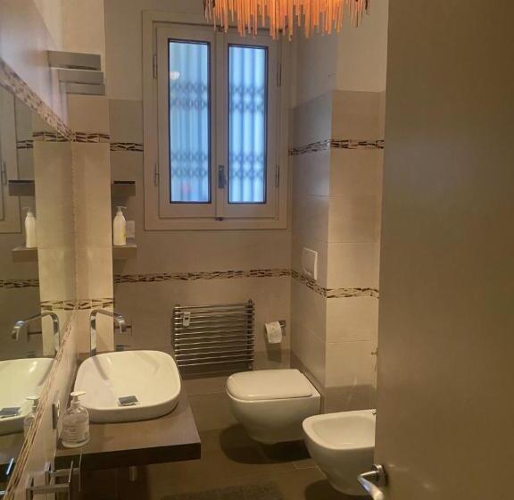 آپارتمان 3 خوابه, Cascine Park Florence Apartament
