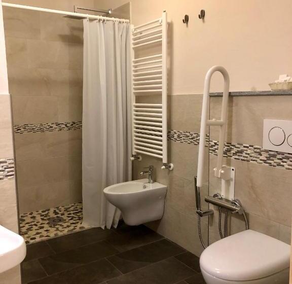 اتاق استاندارد چهار تخته, Piccolo Chalet