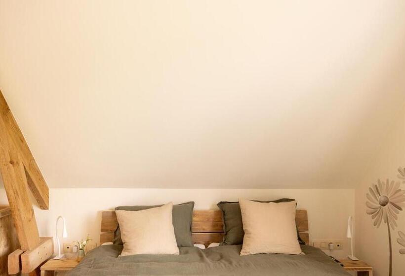 스탠다드 트리플 룸 가든 전망, B&b Ginnekenshoeve