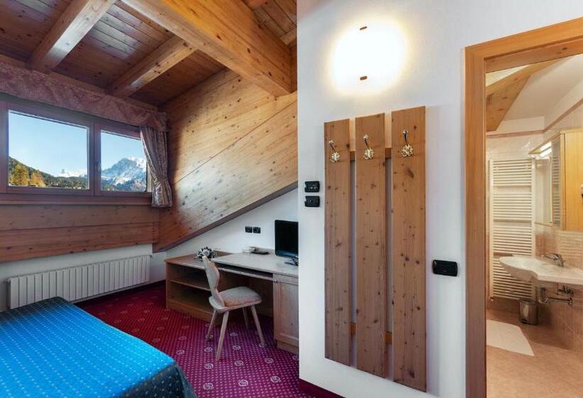 Номер Economy, Sport Hotel Cristal