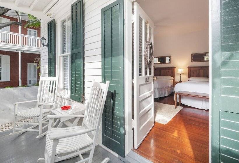 חדר סטודיו סטנדרד, The Key West